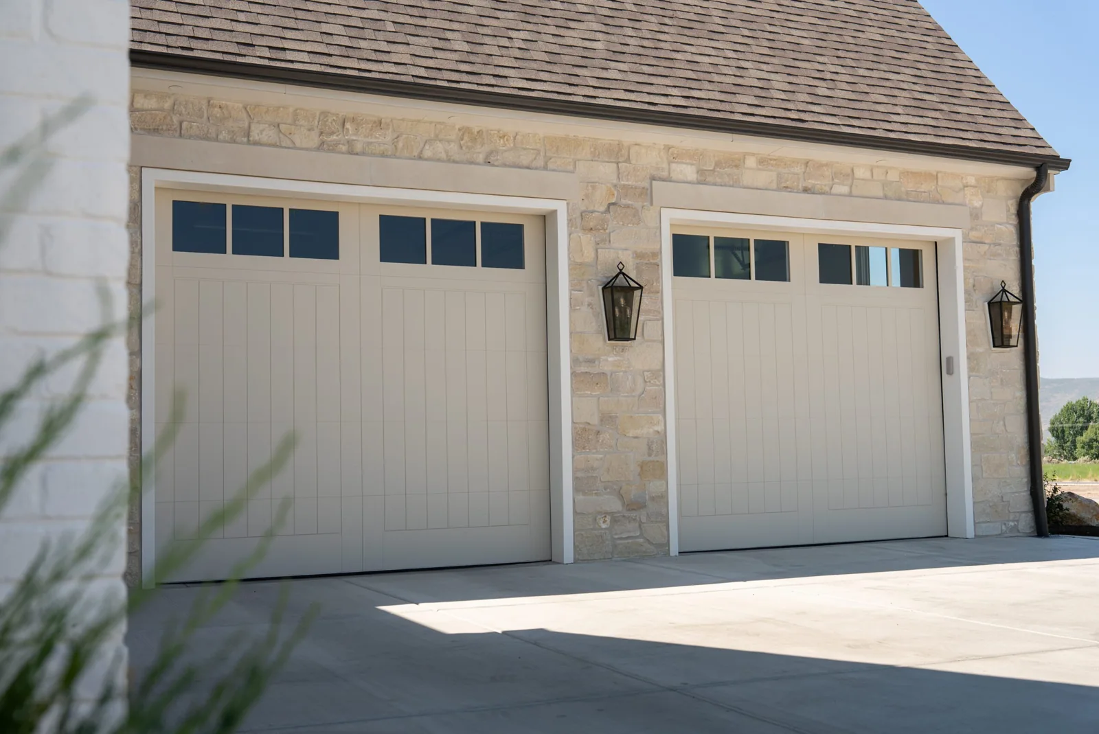 SHORELINE SERIES Color: Accessible Beige Design: Custom Window Design: 3 Lite