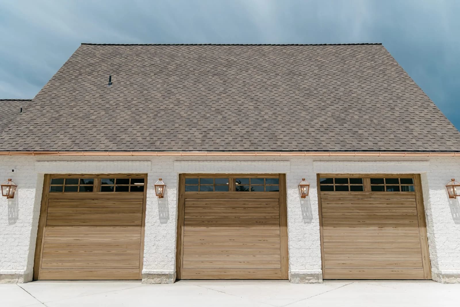 SHORELINE SERIES Color: Hickory Design: Millhaven Window Design: 6 Grid