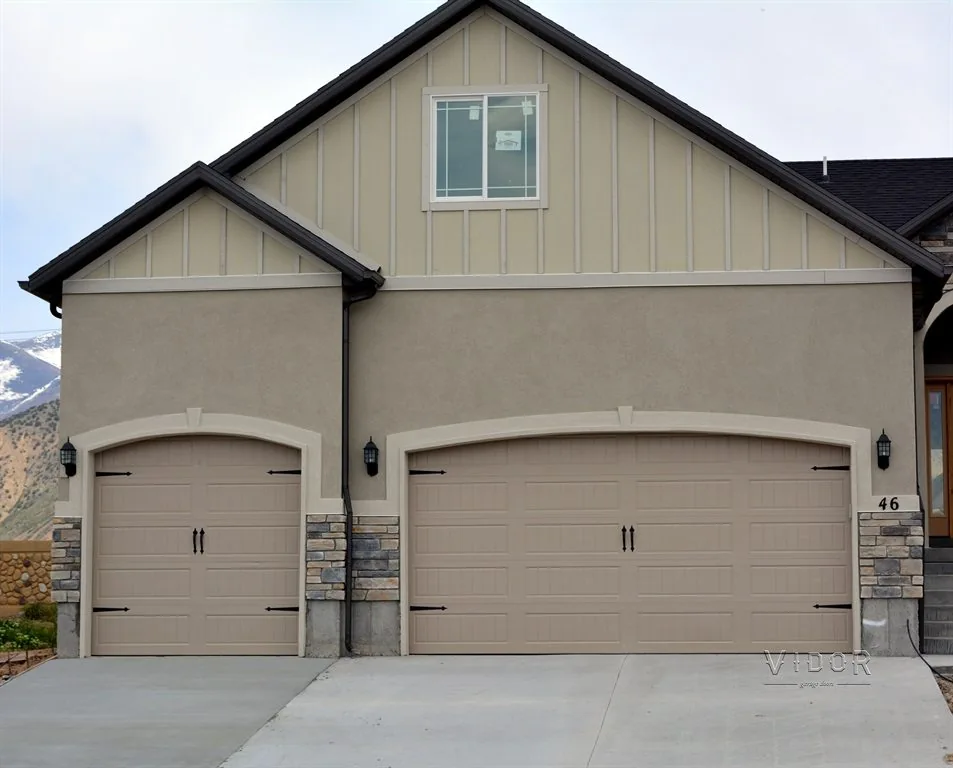 DESIGNER STEEL SERIES DESIGNER STEEL SERIES Long V Groove Panel