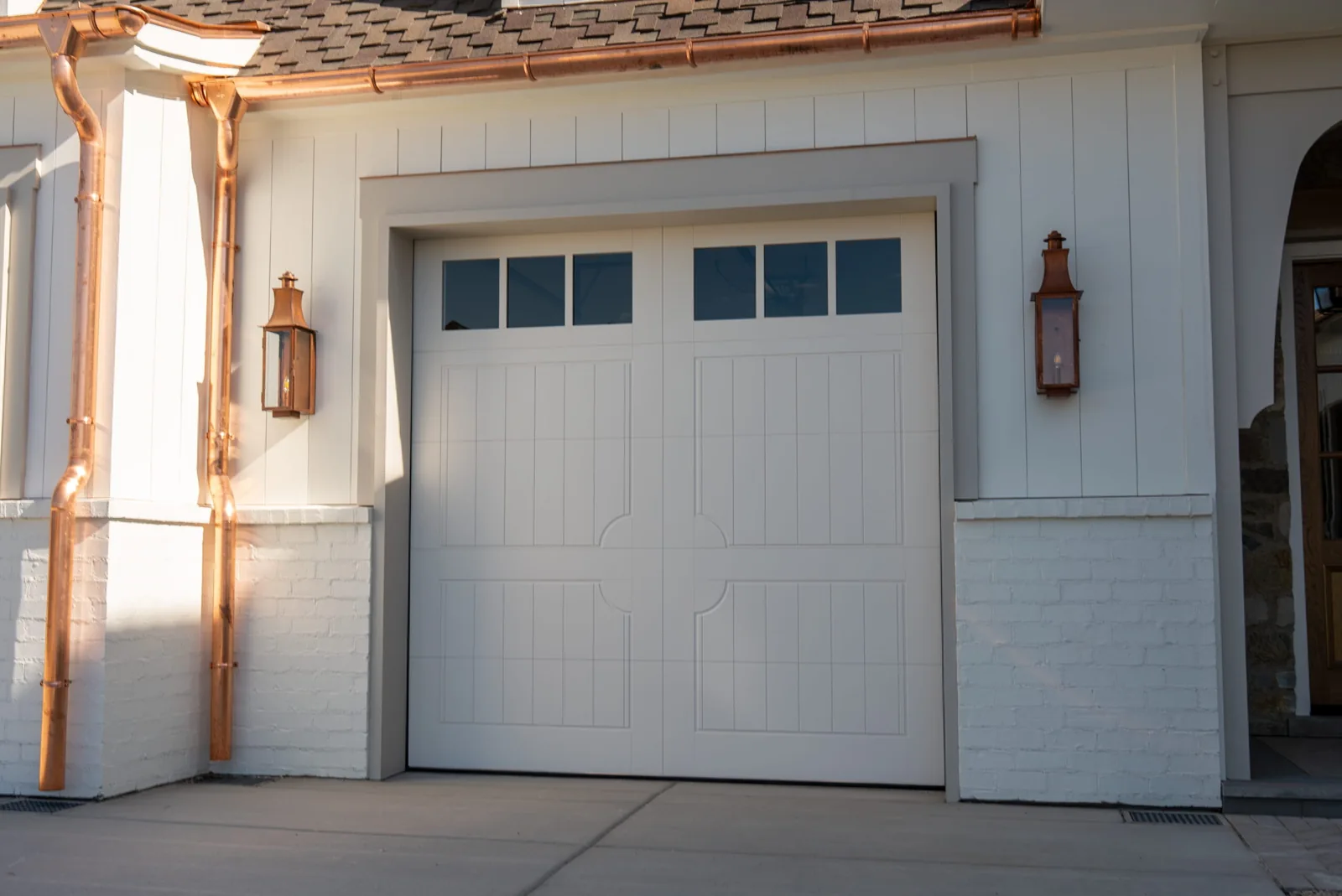 SHORELINE SERIES Color: Balboa Mist Design: Custom Window Design: 3 Lite